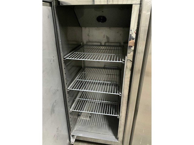 2024 gastro-inox 201.005 dubbeldeurs vrieskast - afbeelding 3 van  6