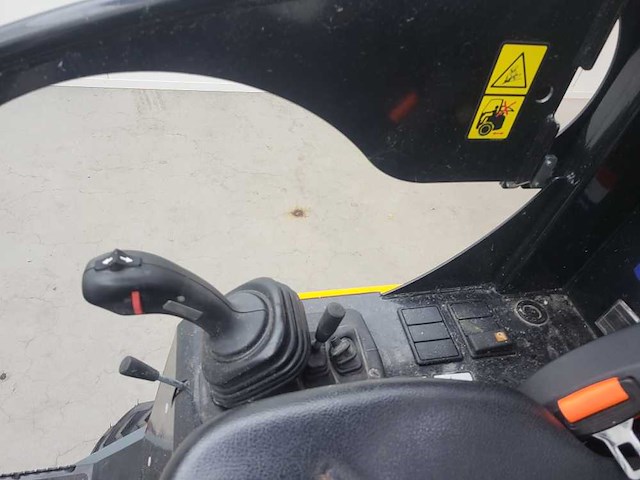 2024 giant g2300 x-tra hd shovel - afbeelding 11 van  14