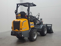 2024 giant g2300 x-tra hd shovel - afbeelding 3 van  14