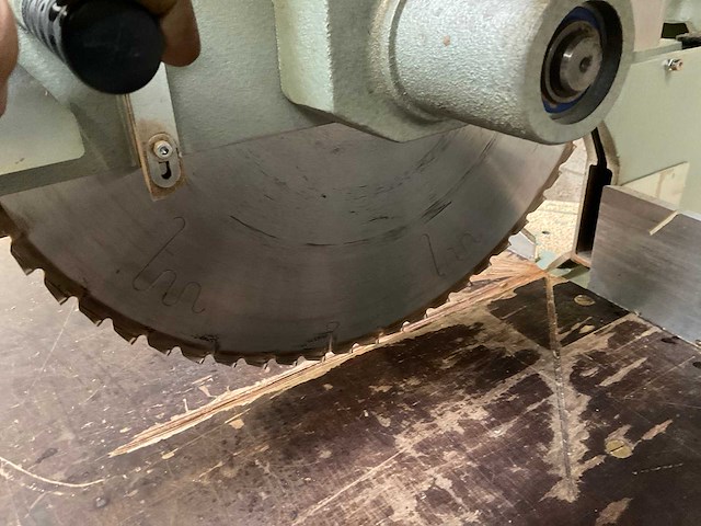 2024 graule zs200n digitale afkortcirkelzaagmachine - afbeelding 8 van  12