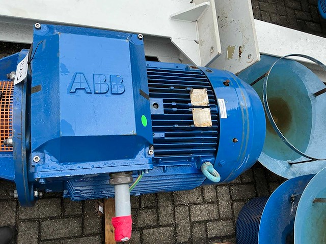 2024 gruppo aturia bg60eg8e koelwaterpomp - afbeelding 8 van  10