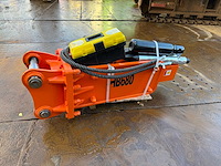 2024 hb680 4.5/6tons trilplaat voor een graafmachine - afbeelding 2 van  6