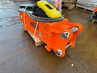 2024 hb680 4.5/6tons trilplaat voor een graafmachine - afbeelding 4 van  6