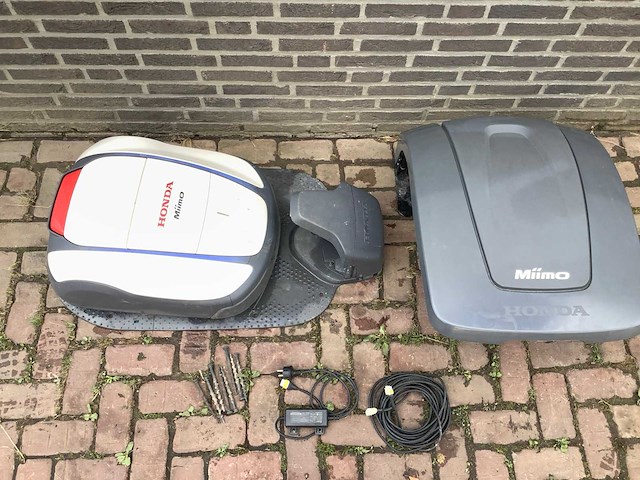 2024 honda hrm2500-ec robotmaaier - afbeelding 4 van  6