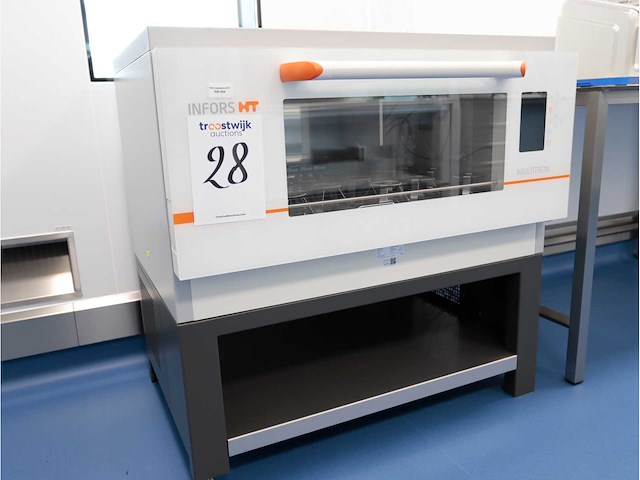 2024 infors ht multitron laboratory incubatieshaker - afbeelding 2 van  5