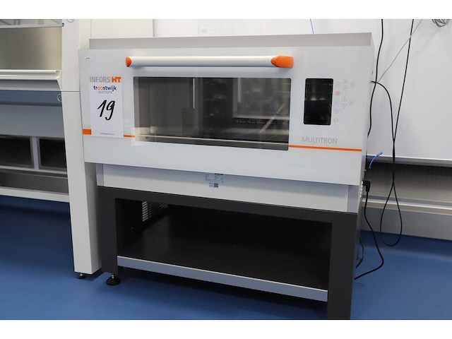 2024 infors ht multitron laboratory incubatieshaker - afbeelding 2 van  6