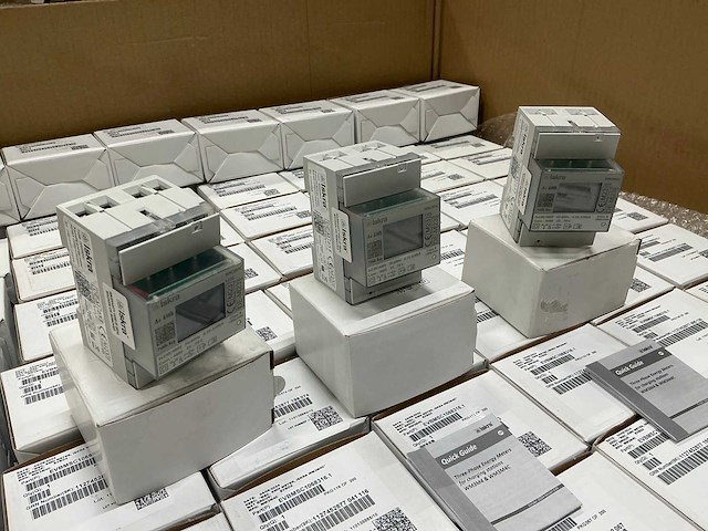2024 iskra wm3m4c laadpaal en energiedistributie kwh meter (1000x) - afbeelding 1 van  4