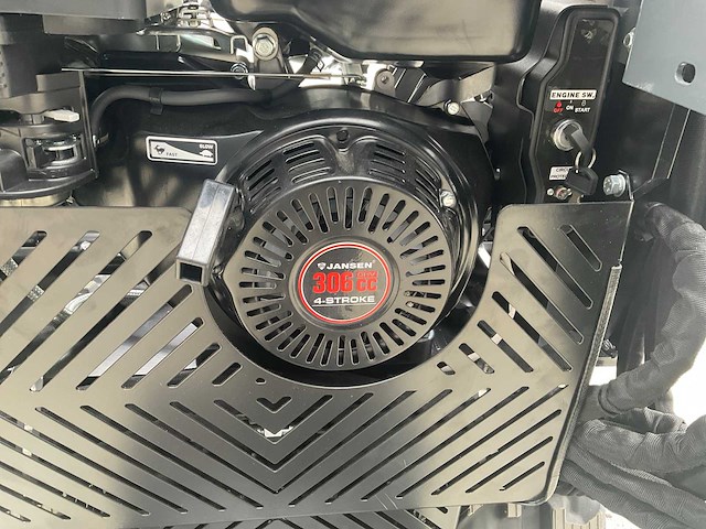 2024 jansen kl-200 kompakt-rupslader - afbeelding 4 van  17