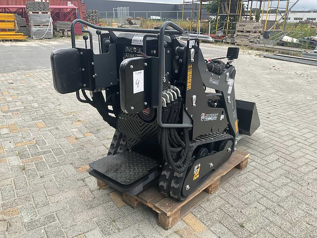 2024 jansen kl-200 kompakt-rupslader - afbeelding 11 van  17