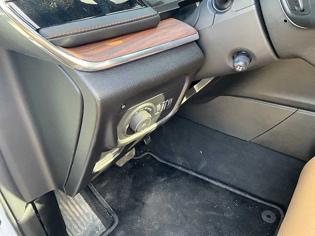 2024 jeep grand cherokee l personenauto - afbeelding 17 van  55
