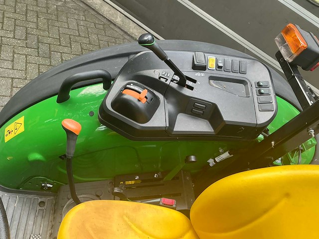 2024 john deere 5050e 4x4 mini tractor “demo” 9 uur - afbeelding 14 van  41