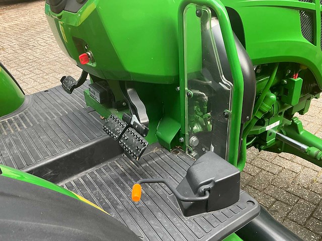 2024 john deere 5050e 4x4 mini tractor “demo” 9 uur - afbeelding 17 van  41