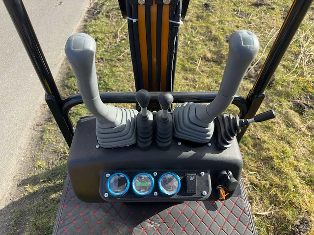 2024 jpc ht12 minigraafmachine - afbeelding 3 van  18