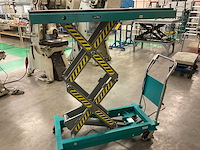 2024 jungheinrich ltt0.7 double scissor hydraulische heftafel - afbeelding 12 van  13