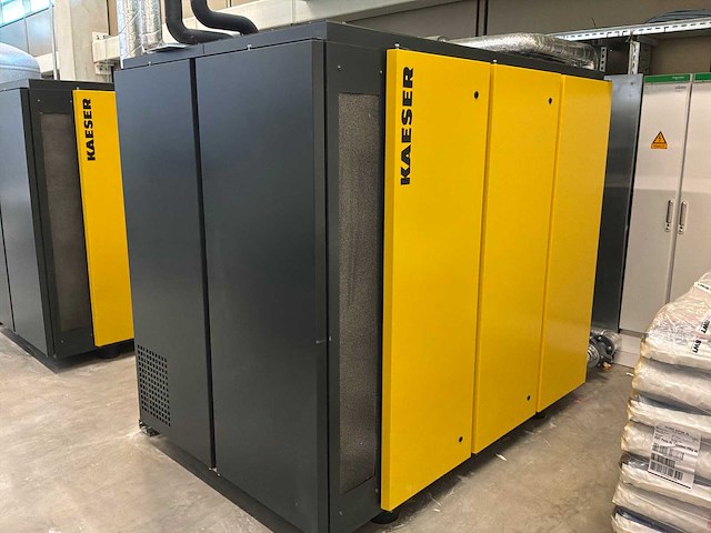 2024 kaeser csg 75 w sfc schroefluchtcompressor - afbeelding 2 van  5