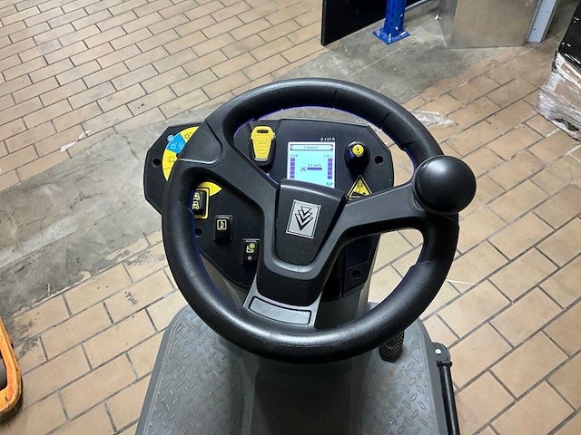 2024 kärcher b 110 r schrobmachine - afbeelding 5 van  16