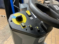 2024 kärcher b 110 r schrobmachine - afbeelding 6 van  16