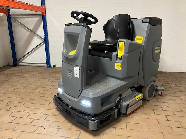 2024 kärcher b 110 r schrobmachine - afbeelding 1 van  16