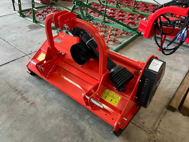 2024 knegt km125 klepelmaaier - afbeelding 4 van  6