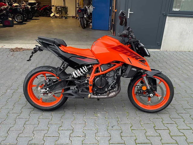 2024 ktm - 390 duke - motorcycle - afbeelding 5 van  9