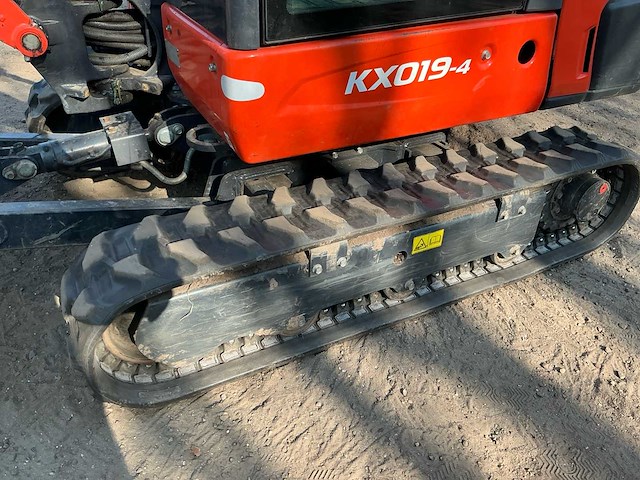 2024 kubota kx019-4 minigraafmachine - afbeelding 22 van  23