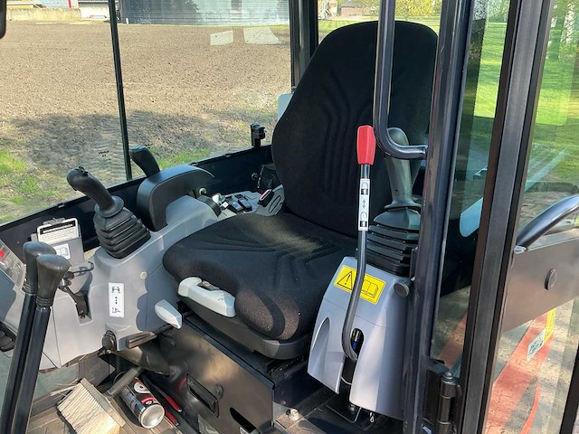 2024 kubota kx019-4 minigraafmachine - afbeelding 17 van  23