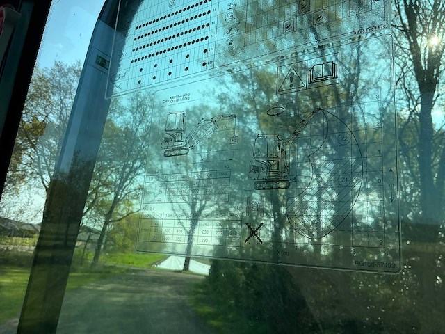 2024 kubota kx019-4 minigraafmachine - afbeelding 22 van  23