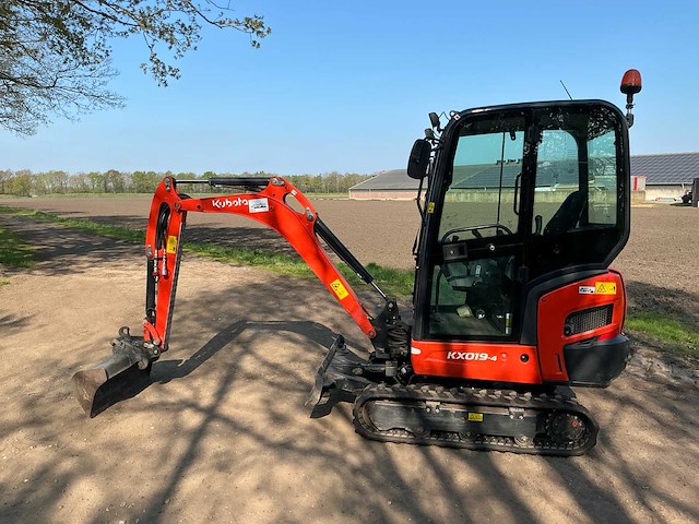 2024 kubota kx019-4 minigraafmachine - afbeelding 12 van  23