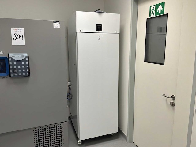 2024 liebherr sfpvg 6501 laboratoriumvriezer - afbeelding 1 van  5