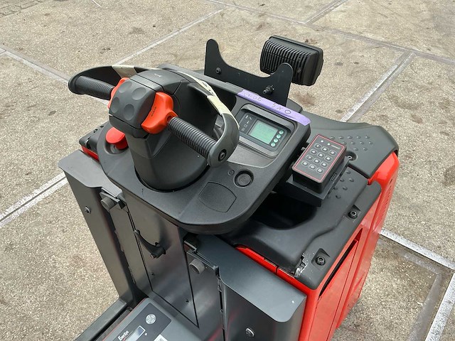 2024 linde p30 industriële trekker - afbeelding 2 van  9