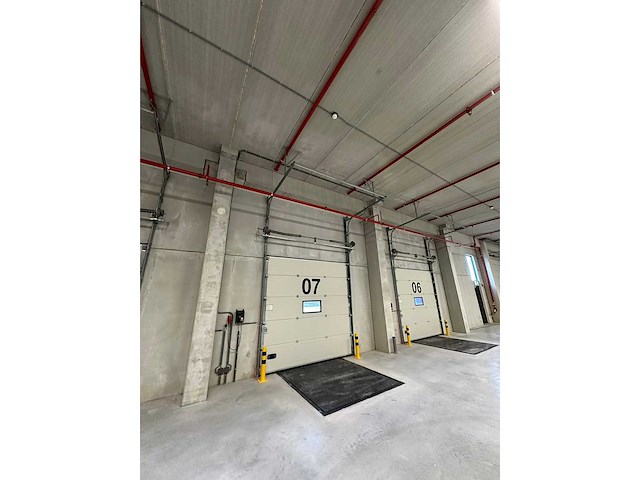 2024 loading systems elektrisch laaddock - afbeelding 4 van  10