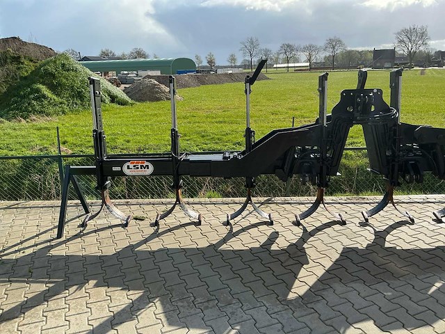 2024 lsm 600 voorzetwoeler - afbeelding 15 van  19
