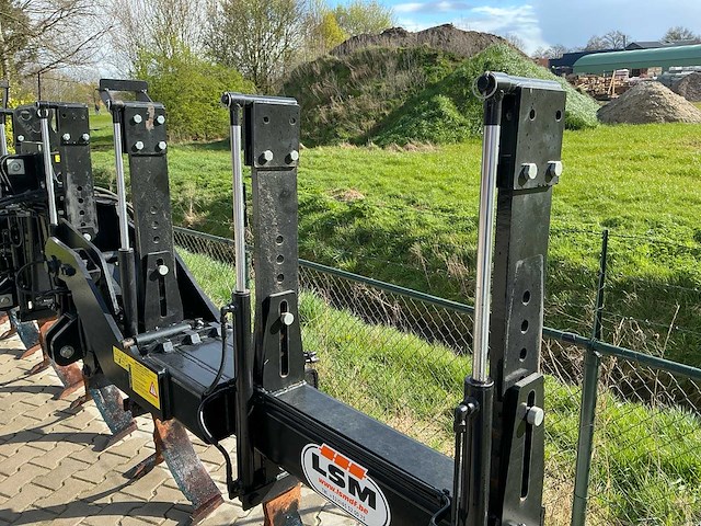 2024 lsm 600 voorzetwoeler - afbeelding 12 van  19