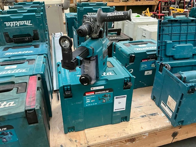 2024 makita dhr243 combihamer met stofafzuiging - afbeelding 1 van  3