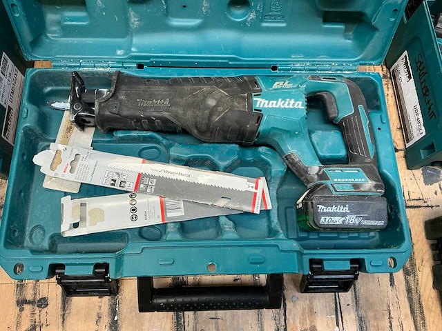 2024 makita djr187 reciprozaag - afbeelding 2 van  3