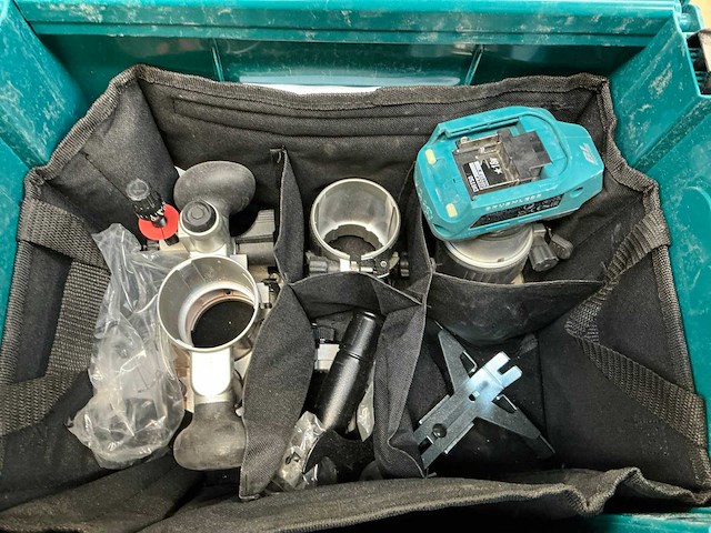 2024 makita drt50 freesmachine - afbeelding 4 van  5