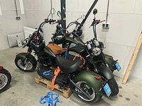 2024 mangosteen m1 l1e-b elektrische snorscooter groen, rood en zwart (8x) - afbeelding 9 van  11