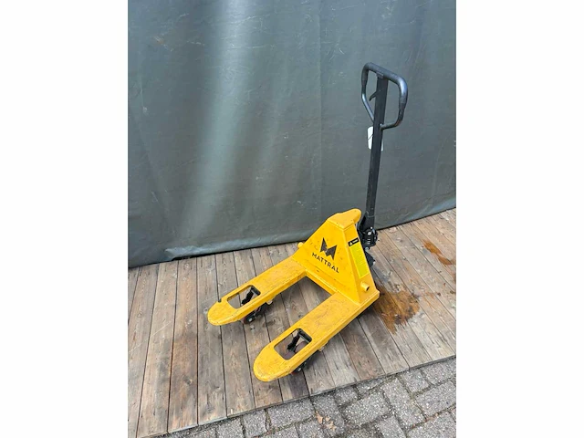 2024 mattral hand hydraulische palletwagen - afbeelding 2 van  3
