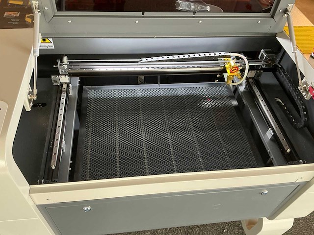2024 mcoa10050 lasergraveermachine - afbeelding 8 van  12