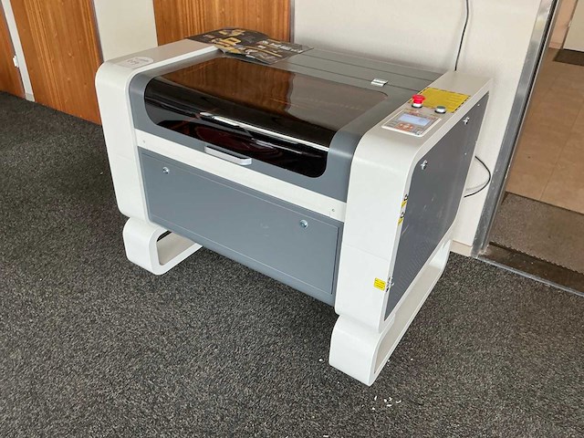 2024 mcoa10050 lasergraveermachine - afbeelding 1 van  11