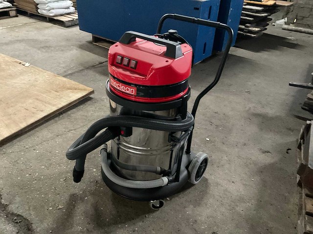2024 meclean aquavac 60.3tb industriële stofzuiger - afbeelding 1 van  6