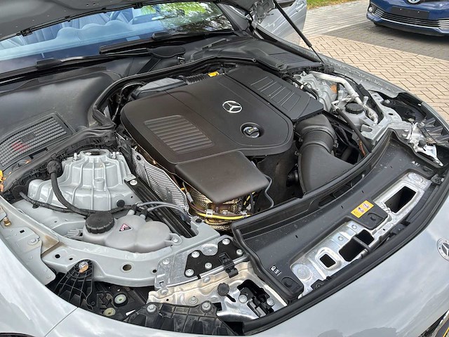 2024 mercedes-benz 200 amg line cle cabriolet personenauto - afbeelding 32 van  39