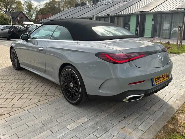 2024 mercedes-benz 200 amg line cle cabriolet personenauto - afbeelding 38 van  39