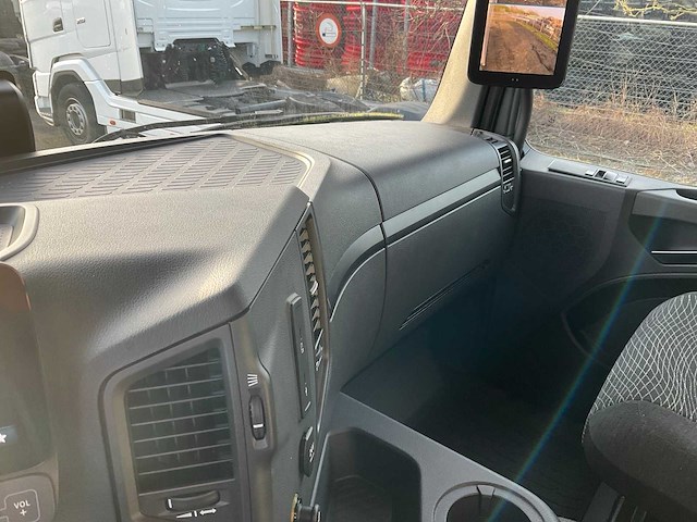 2024 mercedes-benz actros 2127 vrachtwagen - afbeelding 21 van  32