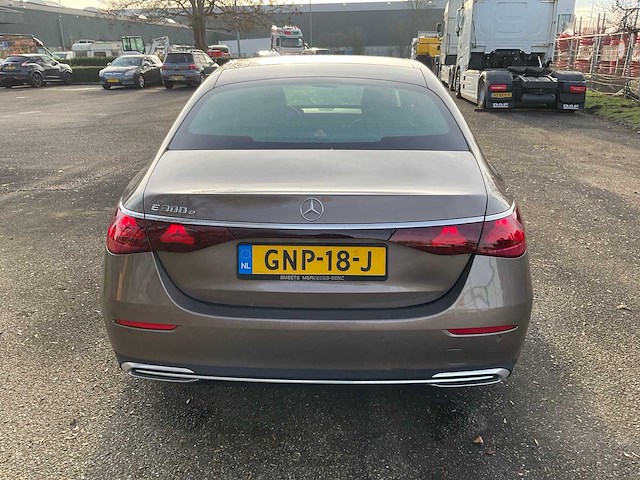 2024 mercedes-benz e-klasse hybrid 300e luxury line personenauto - afbeelding 27 van  30