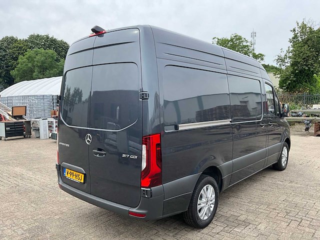 2024 mercedes-benz sprinter 317 1.9 cdi l2h2 bedrijfswagen - afbeelding 2 van  31