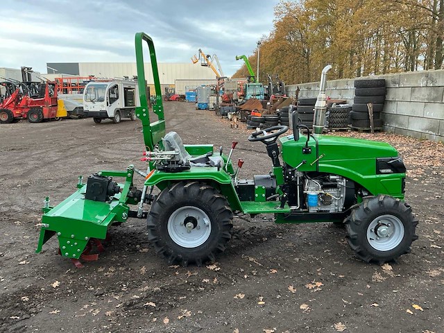 2024 mkdr minitractor met frees 1100mm ongebruikt - afbeelding 6 van  30