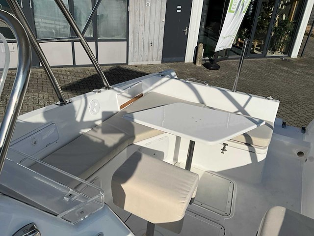 2024 navaro 21 consoleboot - afbeelding 2 van  19
