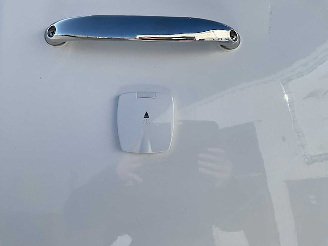 2024 navaro 21 consoleboot - afbeelding 10 van  19