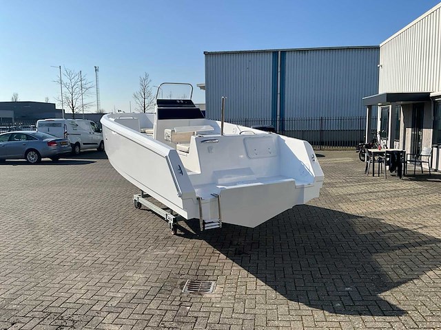 2024 navaro 21 consoleboot - afbeelding 21 van  26